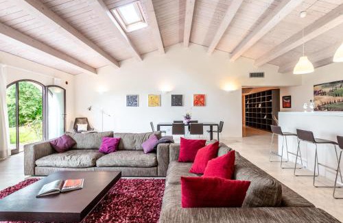 Trequanda Villa | Villa Aquila