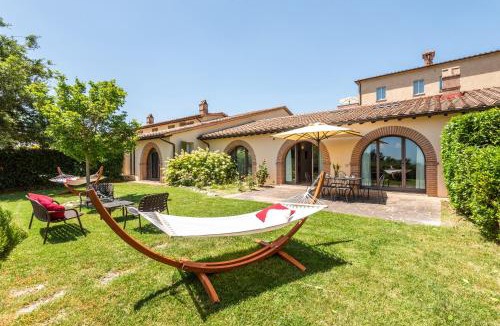 Trequanda Villa | Villa Aquila