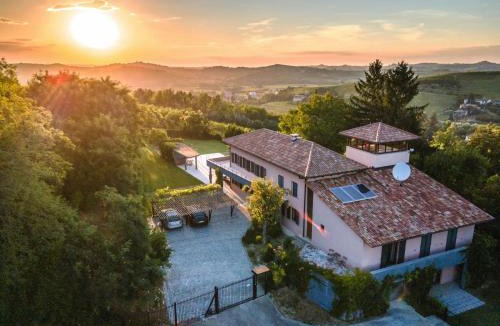 Calamandrana Villa | Villa Architetti by Italita