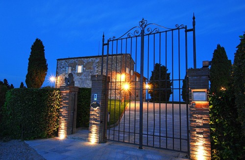 San Gimignano Villa | Villa "Arnilù" with Private Pool & Wi-Fi