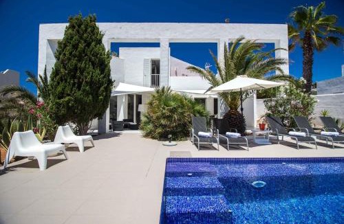 Cala Comte Villa | Villa Arola