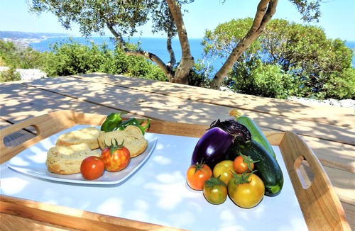 Corsano Villa | VILLA AROMA