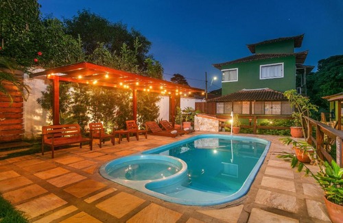 Arpoador House | Villa Arpoador | Praia Piscina Churrasqueira Estacionamento | By Buzios Rentals