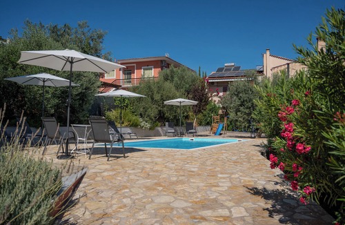 Kefalari Villa | Villa Artia - Subtle elegance in a seaside village