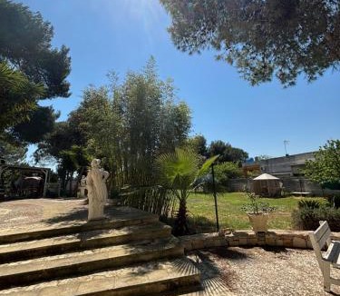Latiano Villa | Villa Asia