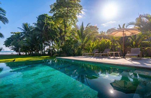 Esterillos Este Villa | Villa Assinie Beachfront Home with Direct Ocean Access