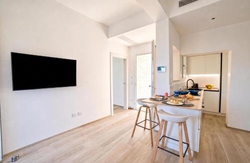 Roca Vecchia Apartment | Villa Assunta With Pool Near The Sea - Happy Rentals