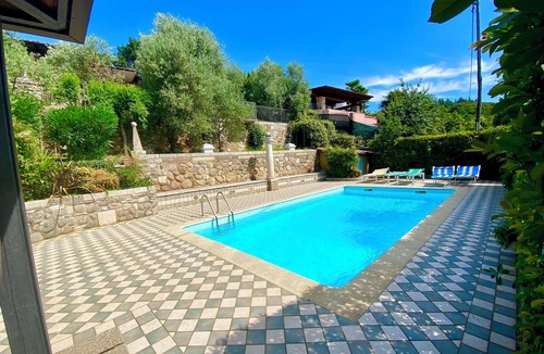 Gavardo Villa | Villa at the Ronchi