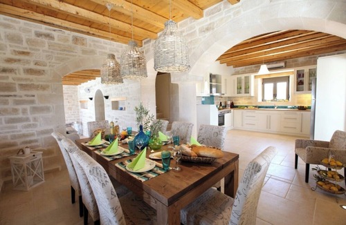 Asteri Villa | Villa Athene-modern stone villa with sea views, close to the beach, heated pool
