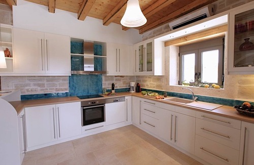 Asteri Villa | Villa Athene-modern stone villa with sea views, close to the beach, heated pool