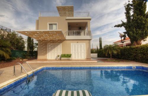 Chlorakas Villa | Villa Athina