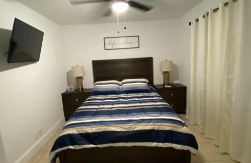 Egypt Lake-Leto Apartment | Villa Auburn