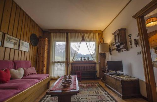 Cortina d'Ampezzo Apartment | Villa Aurora