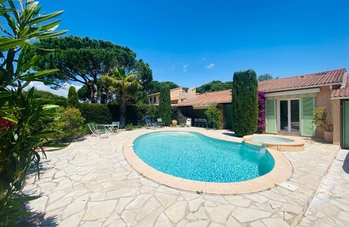 Sainte-Maxime Villa | villa avec jacuzzi