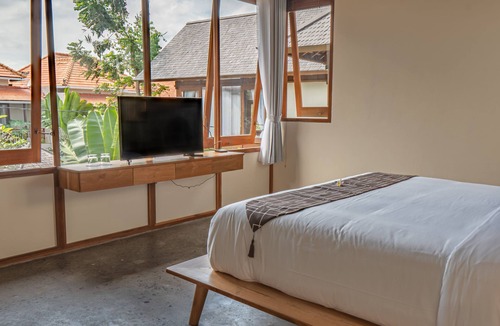 Pererenan Villa | Villa Avyathi at Ananadathu Villas - Tropical 2BR Contemporary Villa in Canggu
