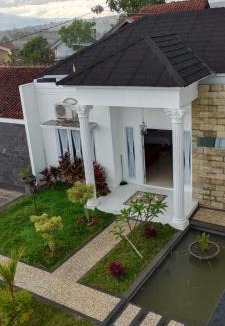 Garut Villa | Villa Azalea