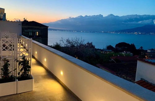 Seiano Apartment | Villa Azzurra