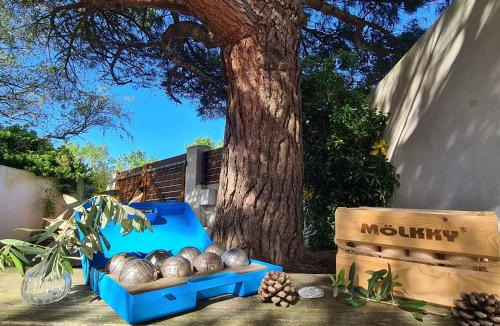La Rochelle Villa | Villa Babeth by Nuits au Port