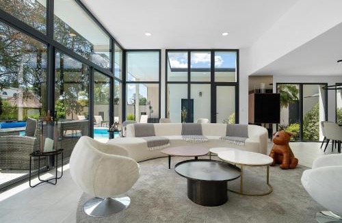 Bergerac House | Villa Bagatelle