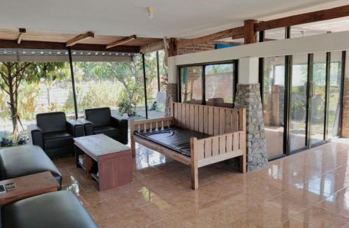 Kecamatan Narmada Villa | Villa Bale Arden