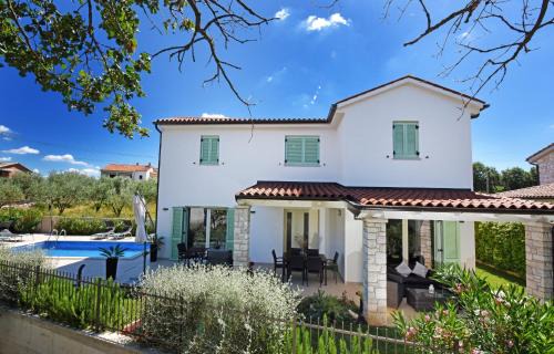 Selina Villa | Villa Barbara