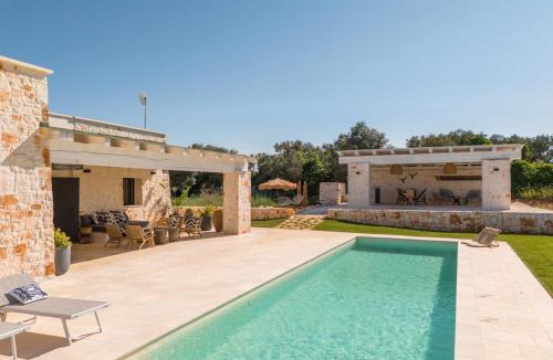 Cisternino Villa | Villa Batu stylish 2 bedroom