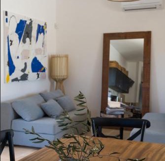 Cisternino Villa | Villa Batu stylish 2 bedroom