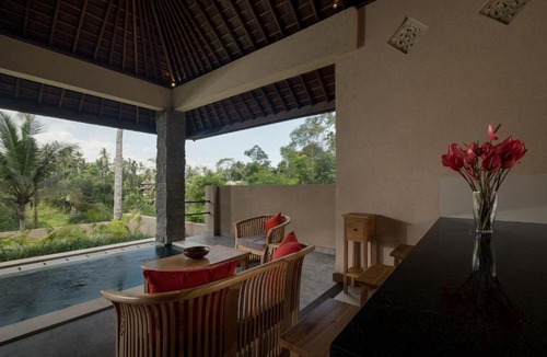 Kedewatan Villa | Villa Bawah