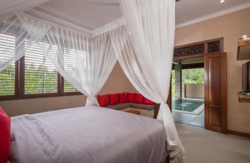 Kedewatan Villa | Villa Bawah
