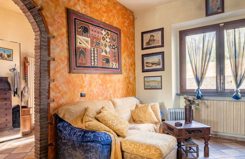 Lamporecchio Villa | Villa "Bel Verde" with Mountain View, Whirlpool & Wi-Fi