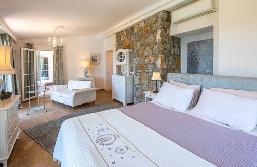 Marmaris Villa | Villa Beldibi - Three Bedroom Villa, Sleeps 7