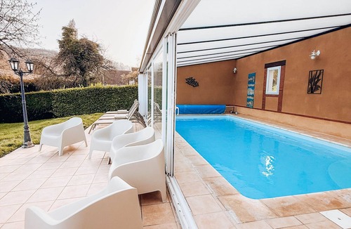 Morangis Villa | Villa Belle Cuvée