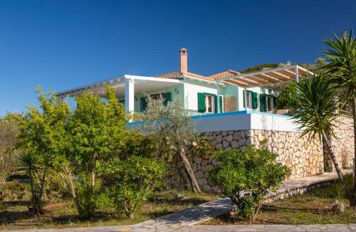 Tsoukaladhes Villa | Villa Belvedere Verde