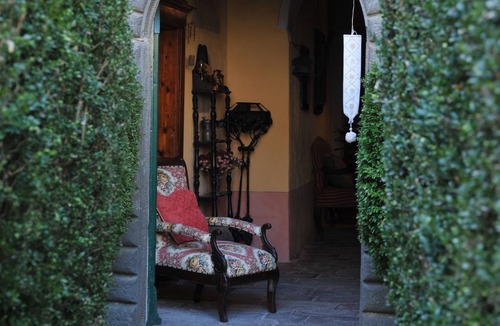 Camporgiano Apartment | VILLA BENEDETTA, Blessed House # 2