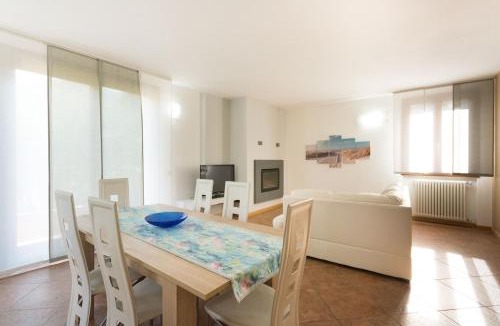 Valbrona Villa | villa between lake and mountains