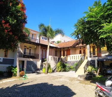 Lembang Villa | Villa Beverly