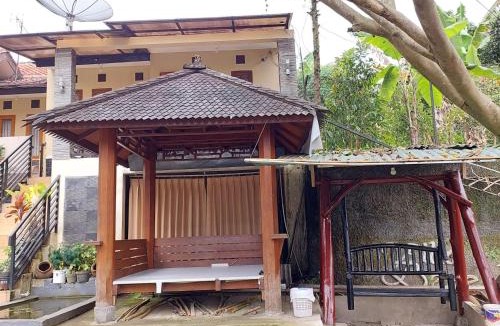 Lembang Villa | Villa Beverly