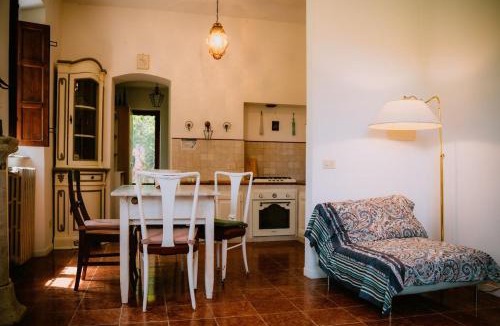 Vicopelago Villa | Villa Bianca charming Tuscany house with pool