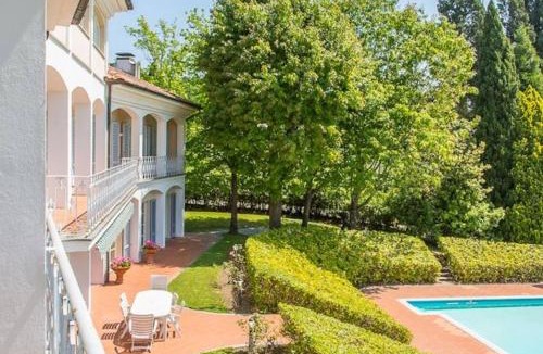 Lucca Villa | Villa Bianca