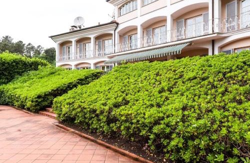 Lucca Villa | Villa Bianca