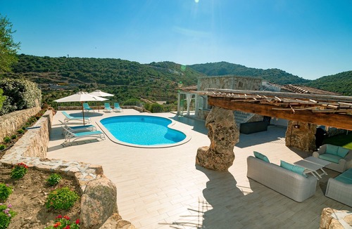 Porto Ottiolu Villa | Villa Bianca mit Pool Privatgrundstück 1800m2