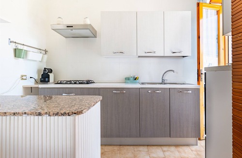 Marina di Pulsano Villa | Villa 'Bianca' with Private Terrace and Balcony