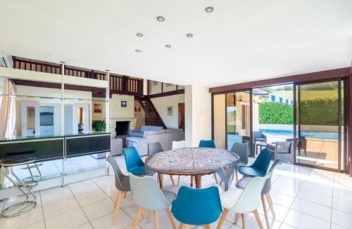Montayral House | Villa Bianco