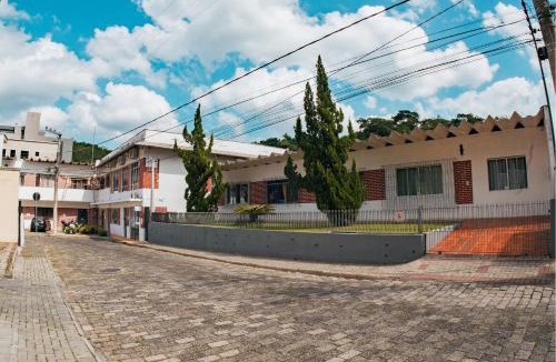 Velha Apartment | Villa Bilac Premium Studios close to Villa Germanica