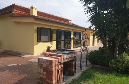 Latina Lido House | VILLA BINA