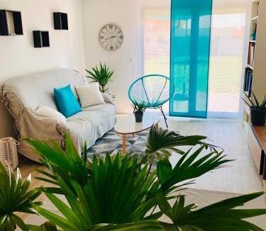 Boran-sur-Oise House | VILLA BIRDS