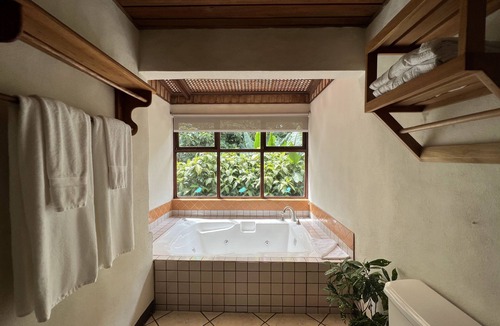 San Ramon Hotel | Villa Blanca Cloud Forest Hotel + Retreat