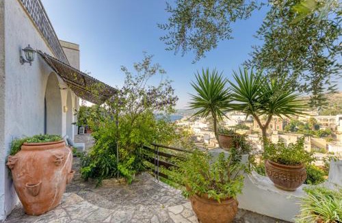 Castro Marina Apartment | Villa Blu La Cambusa