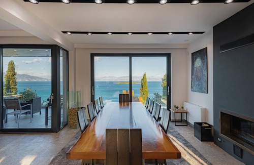 Corfu Town Villa | VILLA BLUELINE