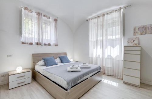 Salario Apartment | Villa Borghese Modern Apartment